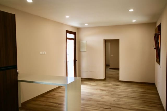 3 bedroom Townhouse for sale in El Tanque with garage - € 462,000 (Ref: 9838755)