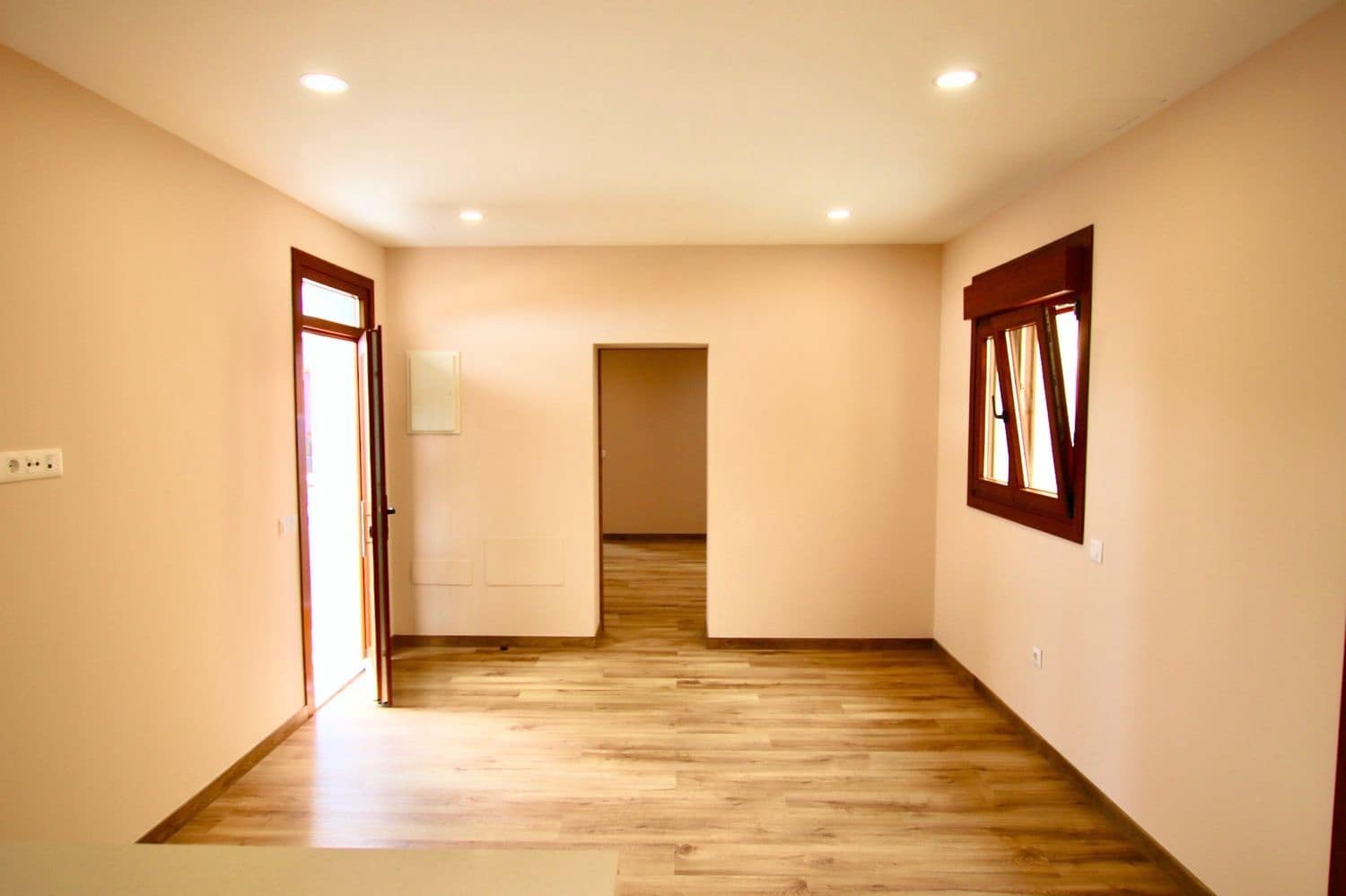 3 bedroom Townhouse for sale in El Tanque with garage - € 462,000 (Ref: 9838755)