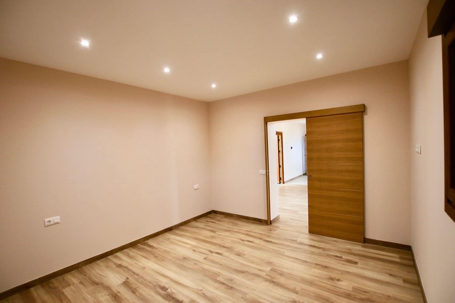 3 bedroom Townhouse for sale in El Tanque with garage - € 462,000 (Ref: 9838755)