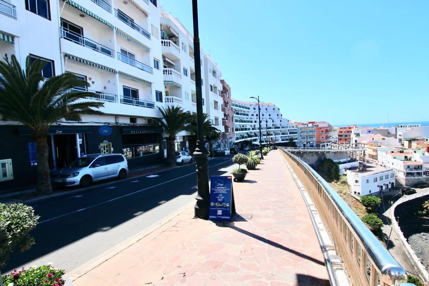 2 bedroom Apartment for sale in Puerto Santiago with garage - € 295,000 (Ref: 9842028)