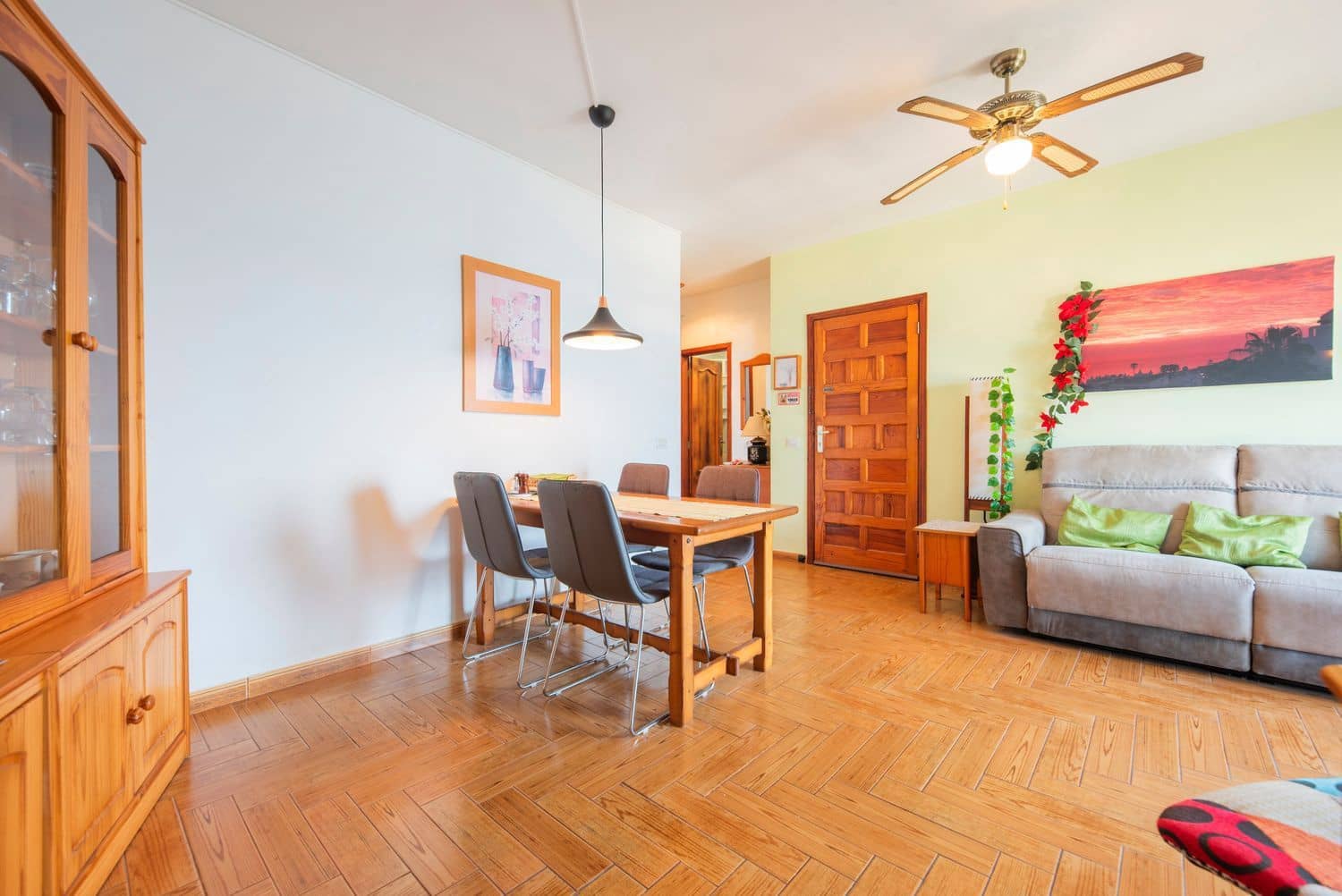 2 bedroom Apartment for sale in Puerto Santiago with garage - € 250,000 (Ref: 9842028)