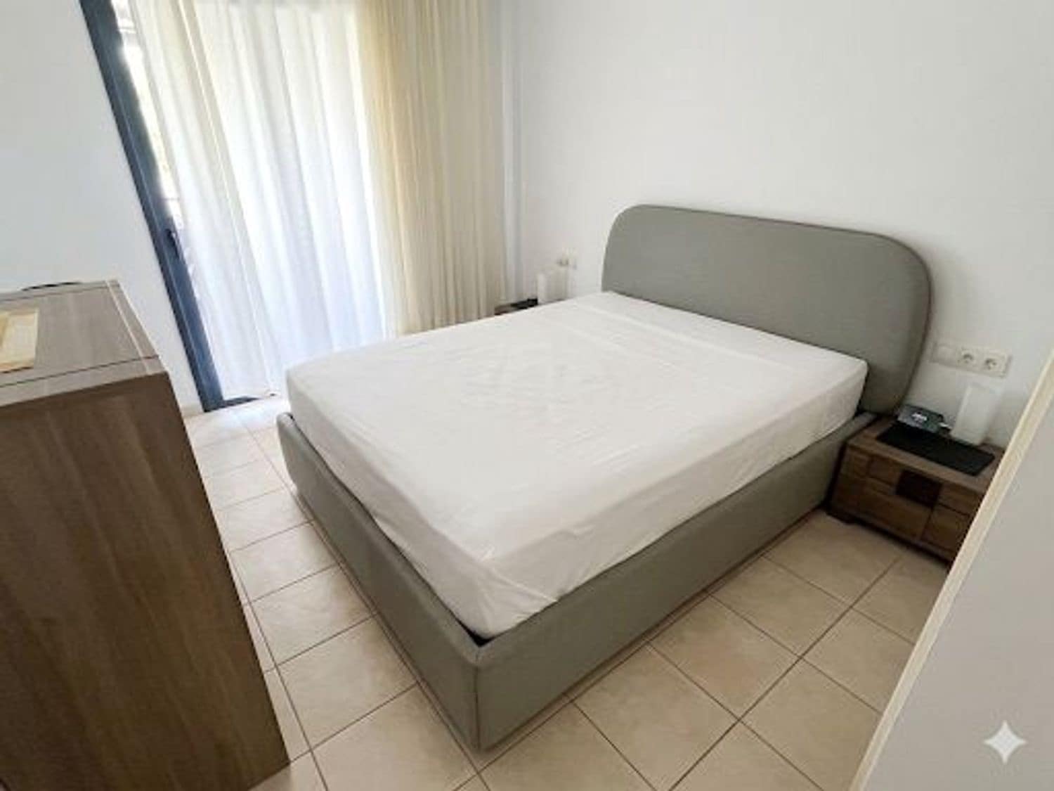 2 bedroom Apartment for rent in Puerto Santiago with pool garage - € 1,350 (Ref: 9866323)