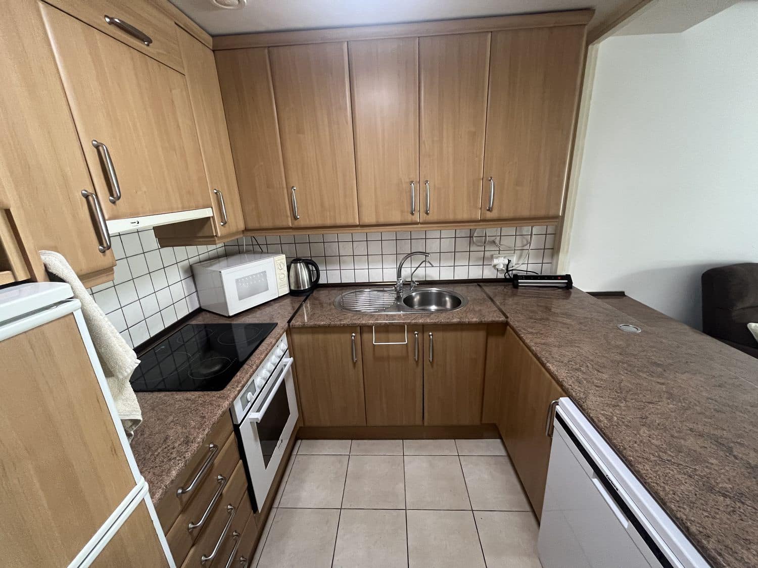2 bedroom Apartment for rent in Puerto Santiago with pool garage - € 1,350 (Ref: 9866323)