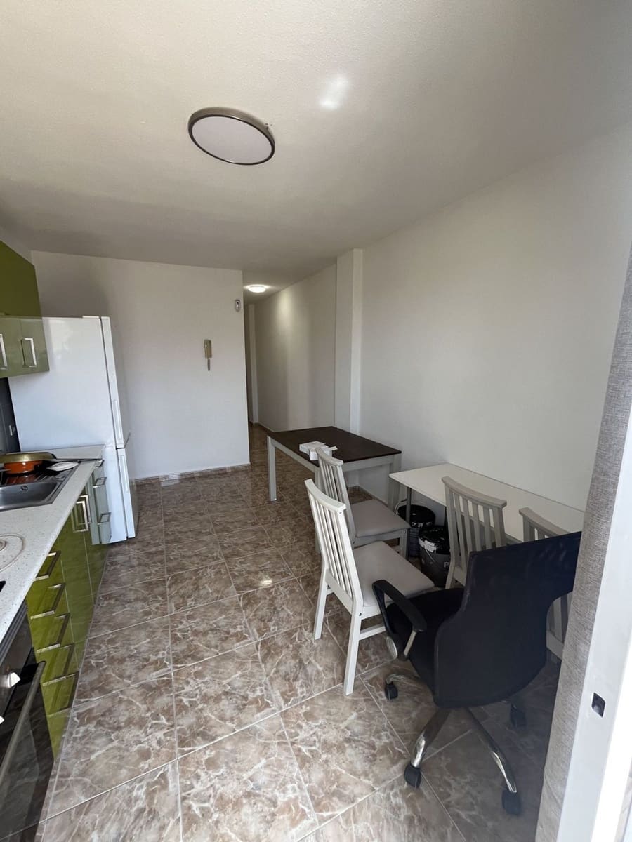 2 bedroom Apartment for rent in Puerto Santiago with garage - € 1,150 (Ref: 9956677)