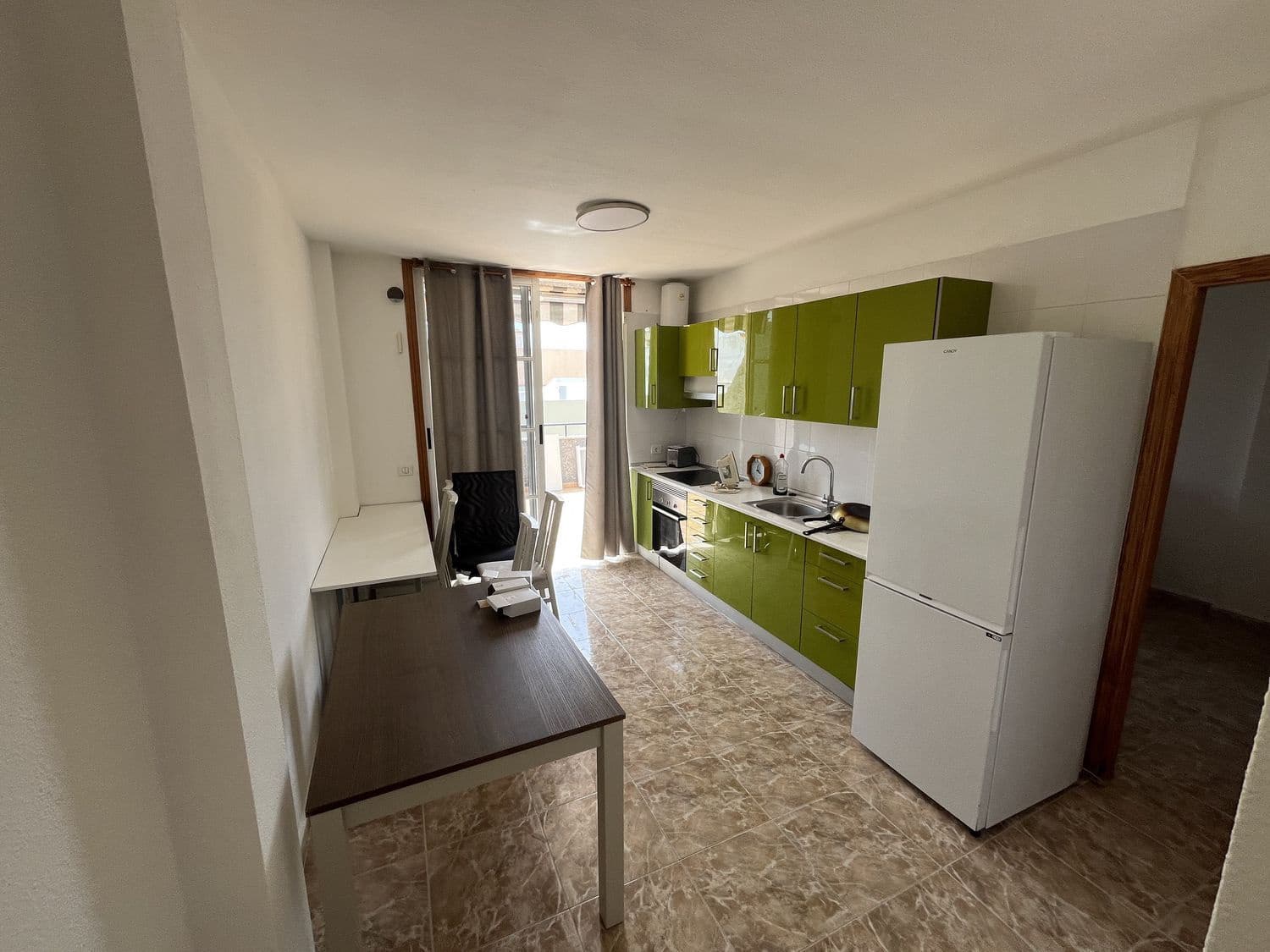 2 bedroom Apartment for rent in Puerto Santiago with garage - € 1,150 (Ref: 9956677)