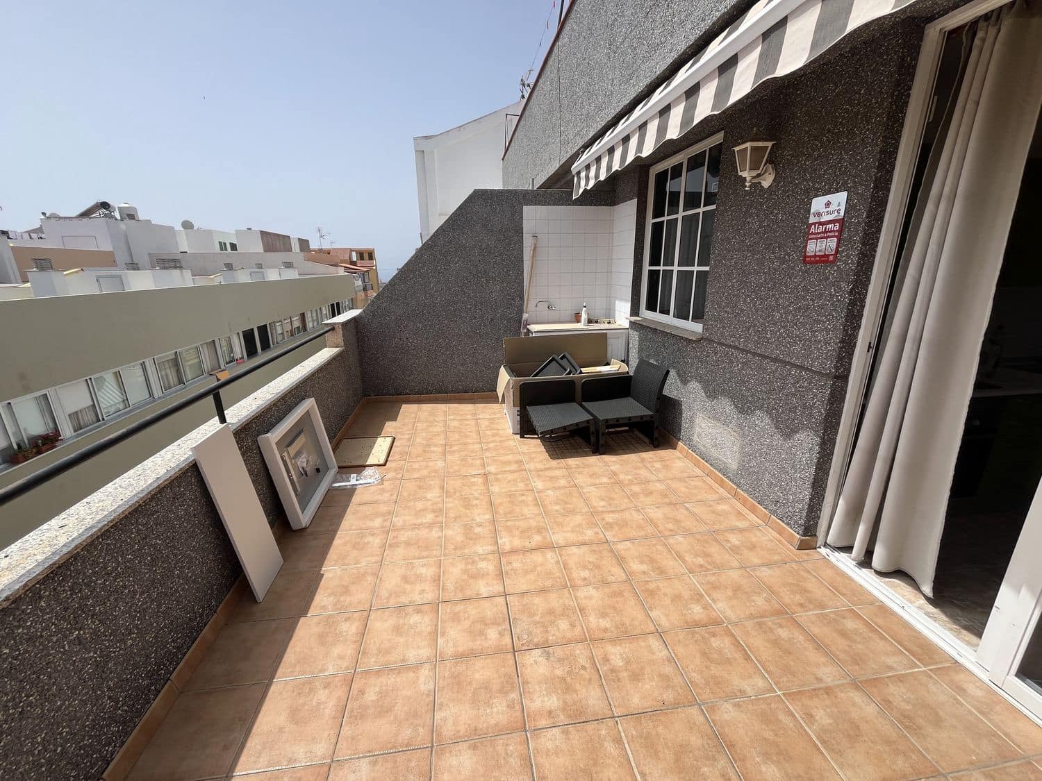 2 bedroom Apartment for rent in Puerto Santiago with garage - € 1,150 (Ref: 9956677)