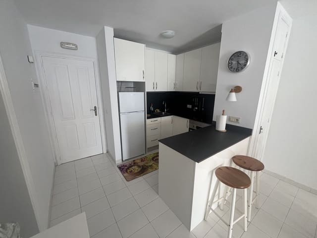 1 Zimmer Apartment zu vermieten in Los Gigantes, Santiago del Teide mit Garage - 1.200 € (Ref: 9979428)