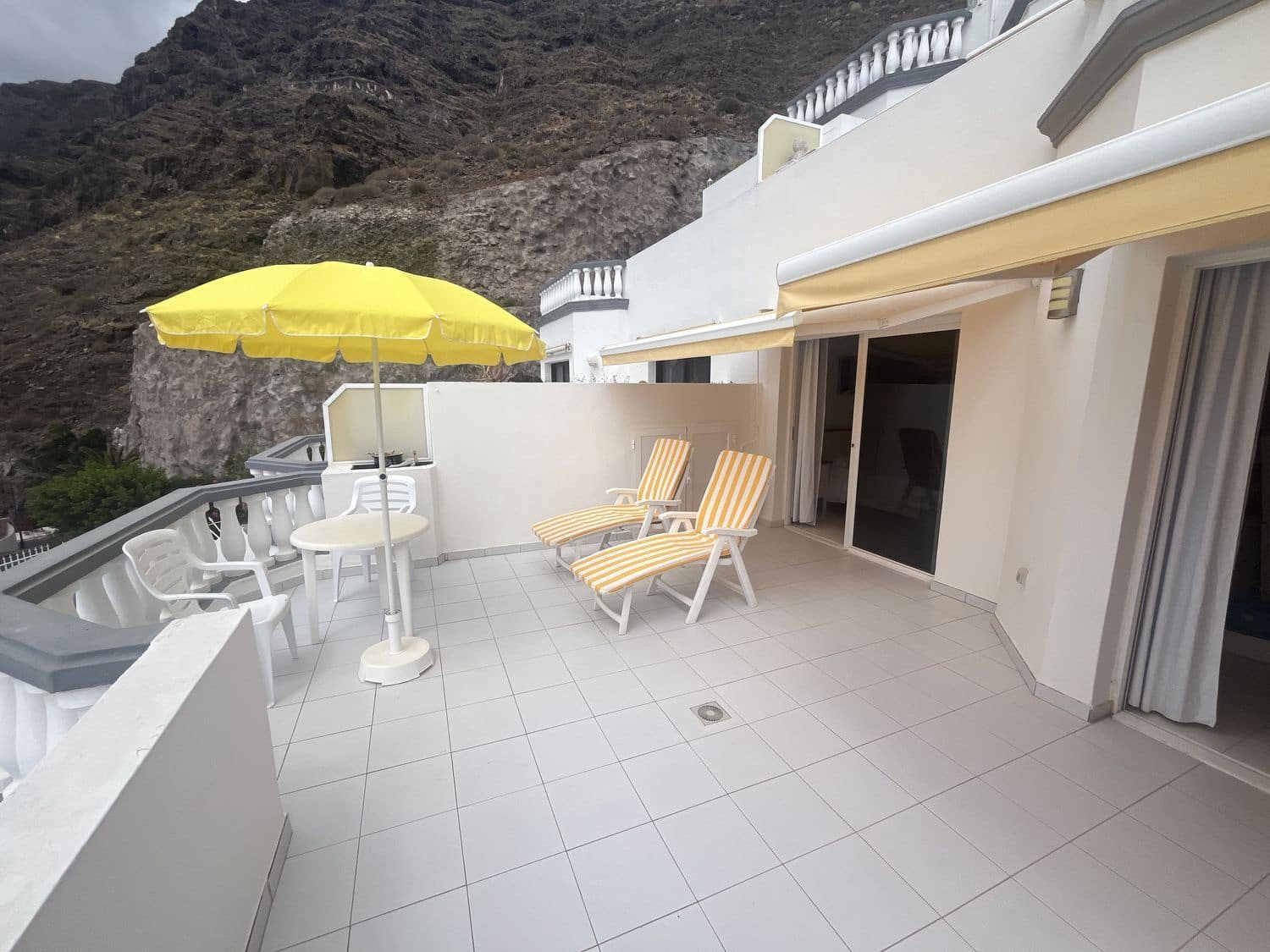 1 Zimmer Apartment zu vermieten in Los Gigantes mit Garage - 1.200 € (Ref: 9979428)