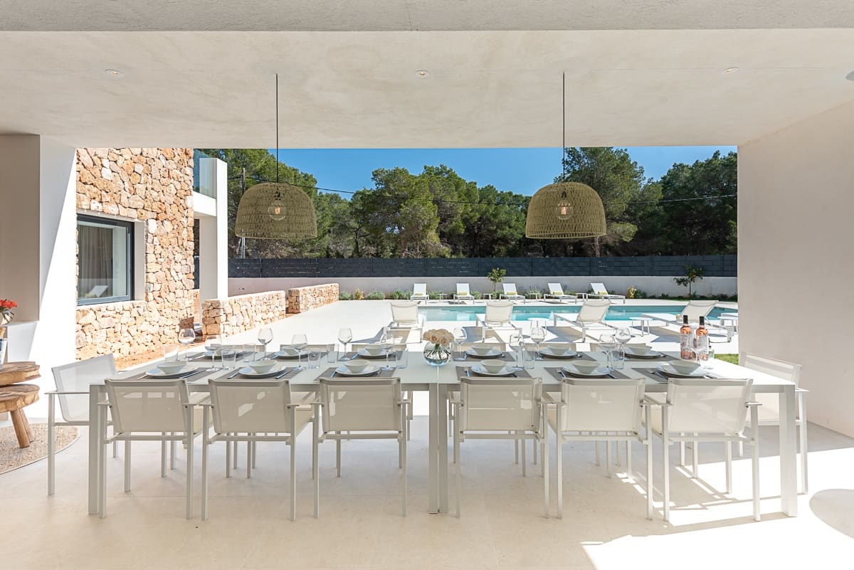 5 bedroom Villa for sale in Santa Eulalia / Santa Eularia with pool garage - € 3,950,000 (Ref: 8289100)