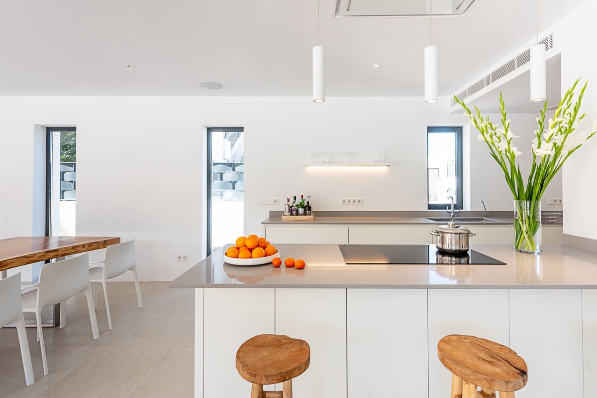 5 bedroom Villa for sale in Santa Eulalia / Santa Eularia with pool garage - € 3,950,000 (Ref: 8289100)