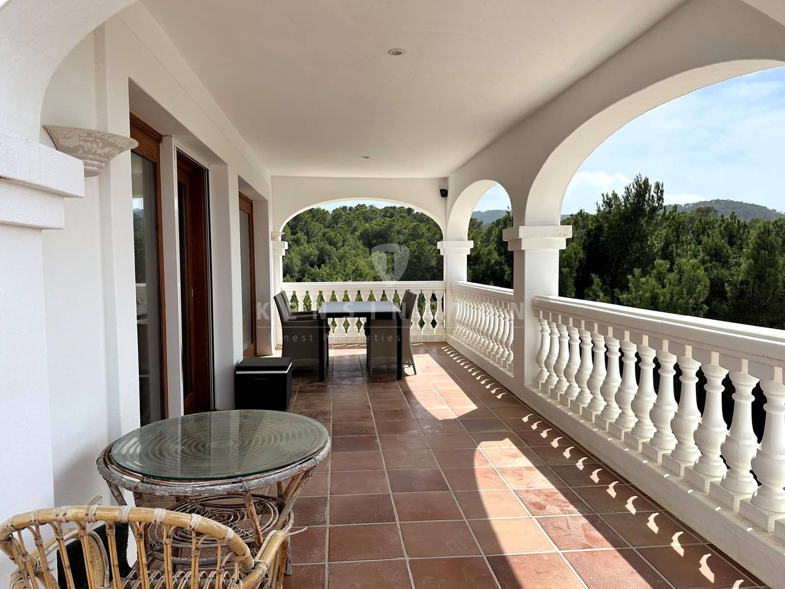 2 soveværelse Penthouse til salg i Cala Tarida med swimmingpool garage - € 1.295.000 (Ref: 8302558)