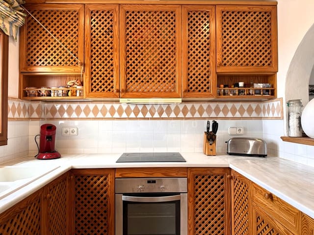 2 soverom Penthouse til salgs i Cala Tarida, San Jose / Sant Josep de Sa Talaia med svømmebasseng garasje - € 1 295 000 (Ref: 8302558)