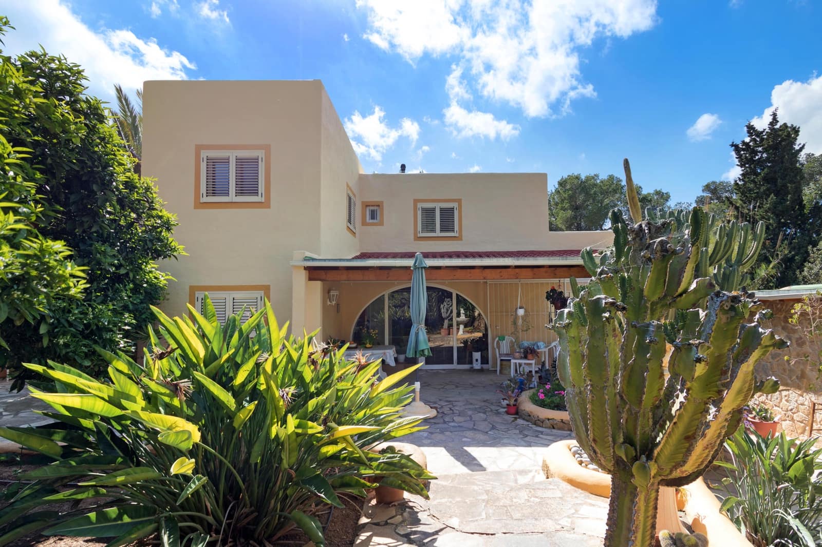 5 sypialnia Willa na sprzedaż w Es Figueral - 1 200 000 € (Ref: 8323870)