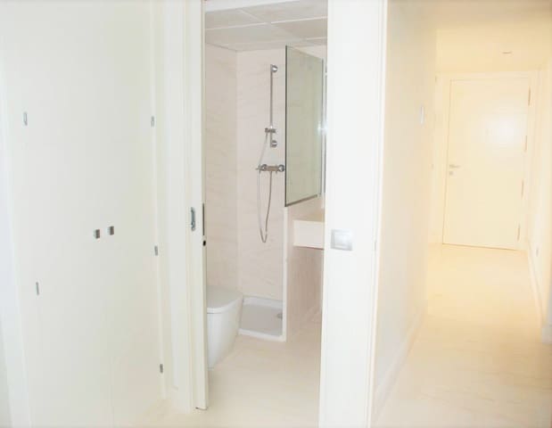 4 soveværelse Lejlighed til salg i Cala Llenya, Santa Eulalia / Santa Eularia med garage - € 1.375.000 (Ref: 8350279)