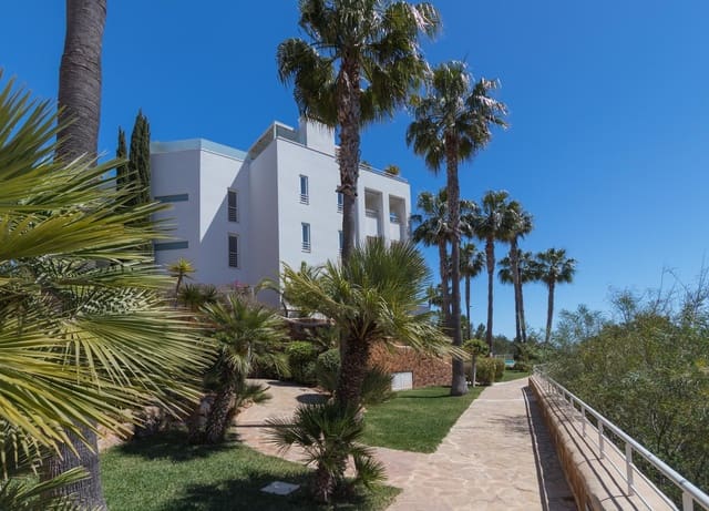 4 soveværelse Lejlighed til salg i Cala Llenya, Santa Eulalia / Santa Eularia med garage - € 1.375.000 (Ref: 8350279)