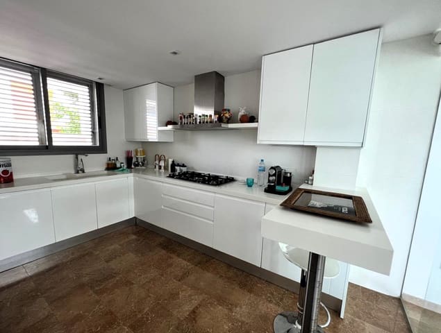 4 bedroom Villa for rent in Illa Plana, Ibiza / Eivissa town with pool garage - € 30,000 (Ref: 8434832)