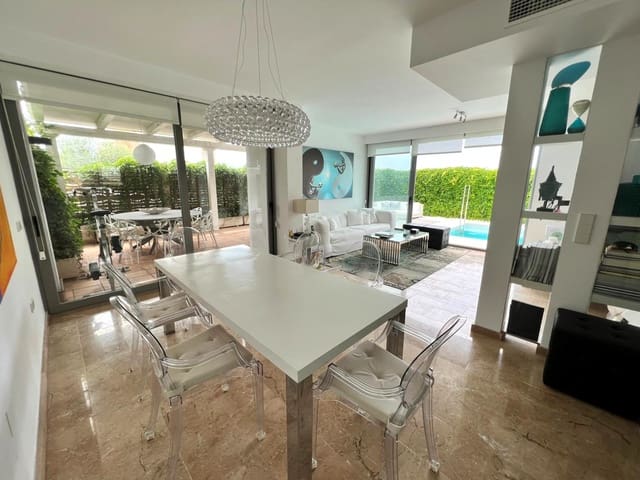 4 bedroom Villa for rent in Illa Plana, Ibiza / Eivissa town with pool garage - € 30,000 (Ref: 8434832)