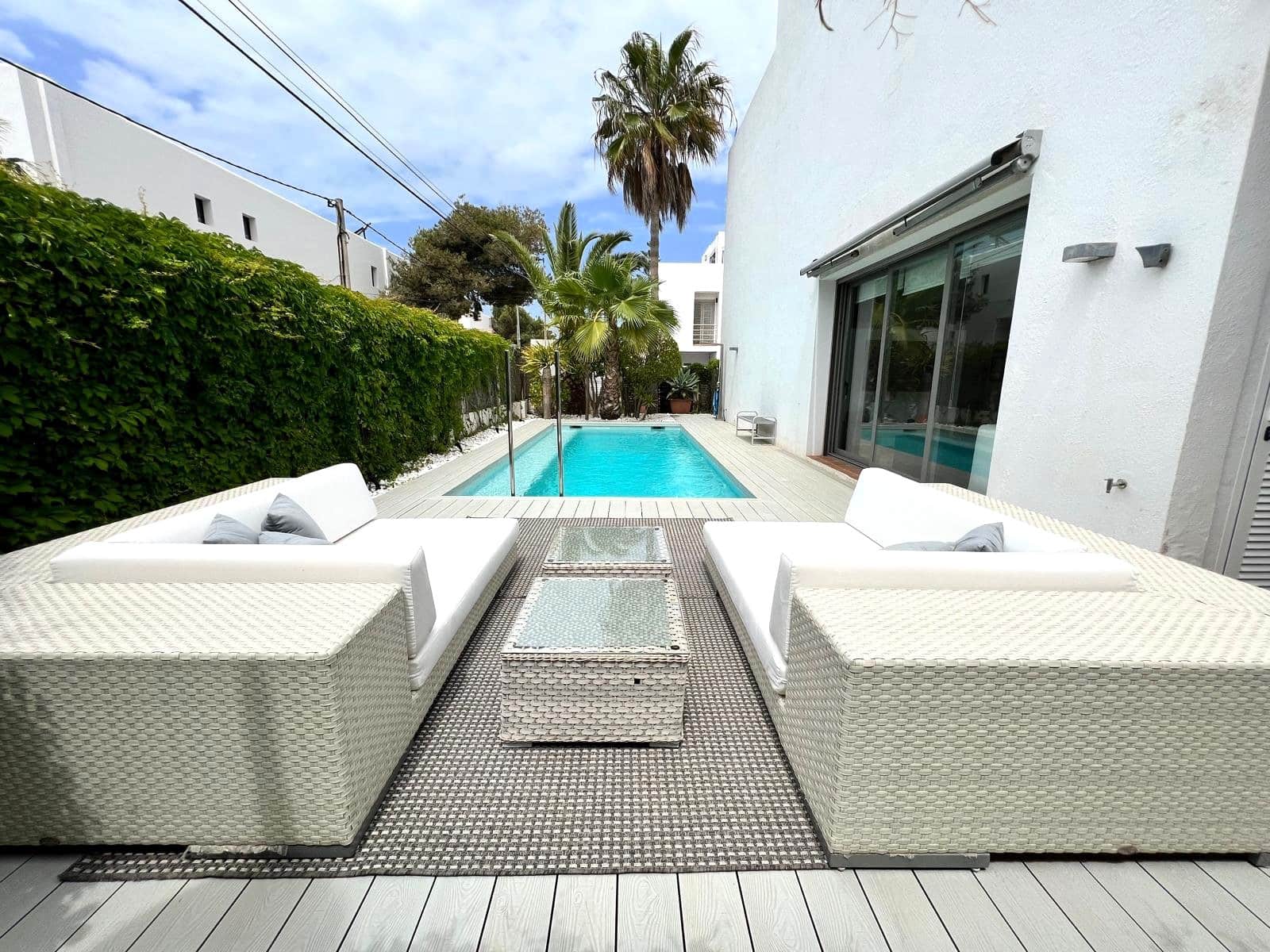 Villa/Maison de 4 chambres à louer à Illa Plana avec piscine garage - 30 000 € (Ref: 8434832)