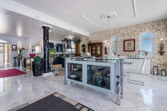 4 soveværelse Villa til salg i Sant Carles de Peralta, Santa Eulalia / Santa Eularia med swimmingpool garage - € 4.800.000 (Ref: 8463062)