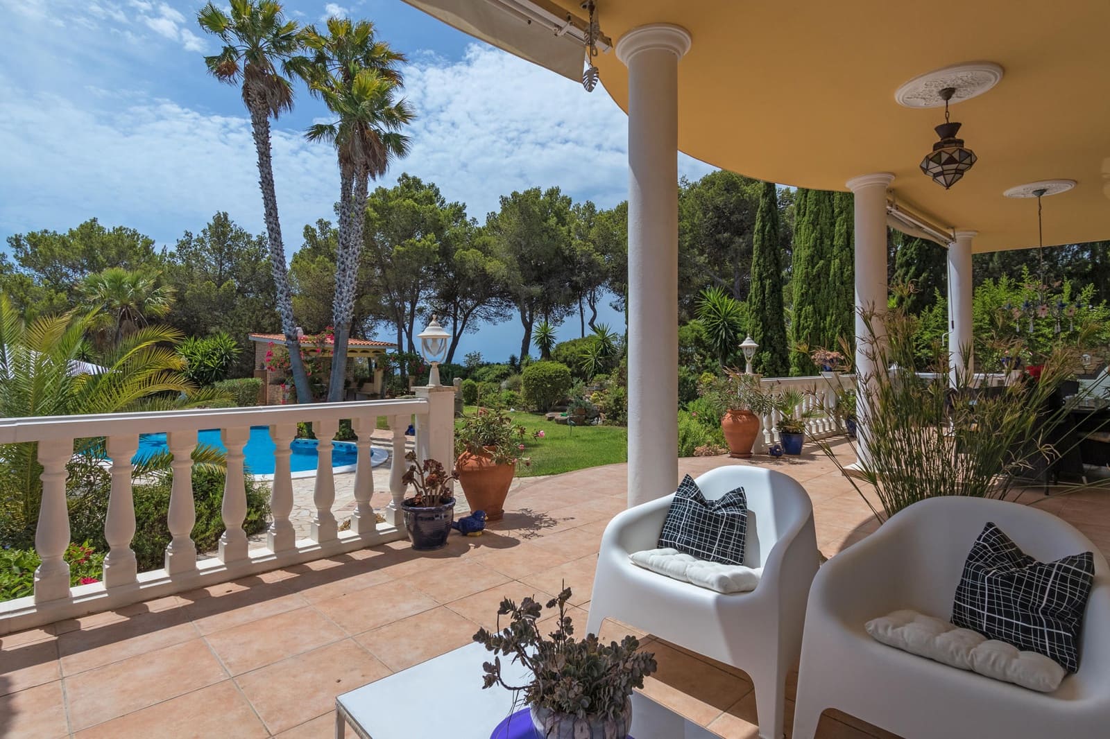 4 bedroom Villa for sale in Sant Carles de Peralta with pool garage - € 4,800,000 (Ref: 8463062)