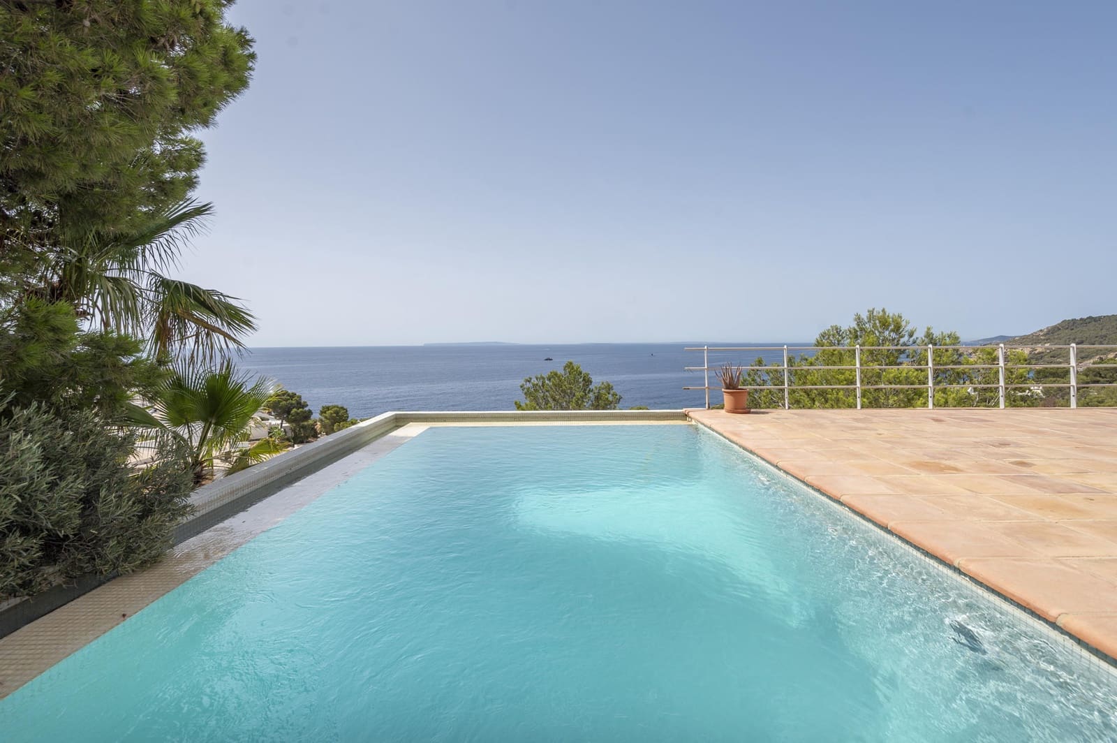 5 sypialnia Willa na sprzedaż w Roca Llisa z basenem garażem - 4 300 000 € (Ref: 8467501)