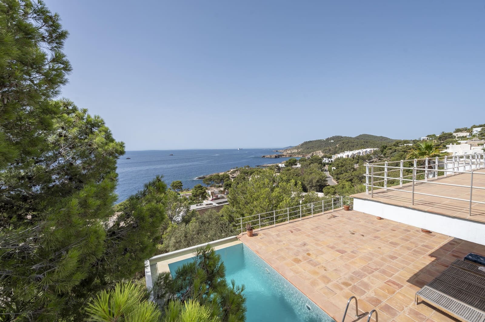 5 sypialnia Willa na sprzedaż w Roca Llisa z basenem garażem - 4 300 000 € (Ref: 8467501)