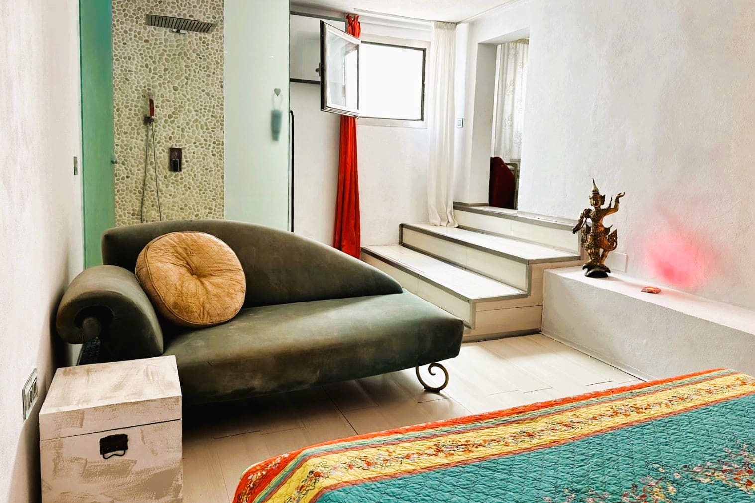 1 soveværelse Rækkehus til salg i Roca Llisa med garage - € 945.000 (Ref: 8521074)