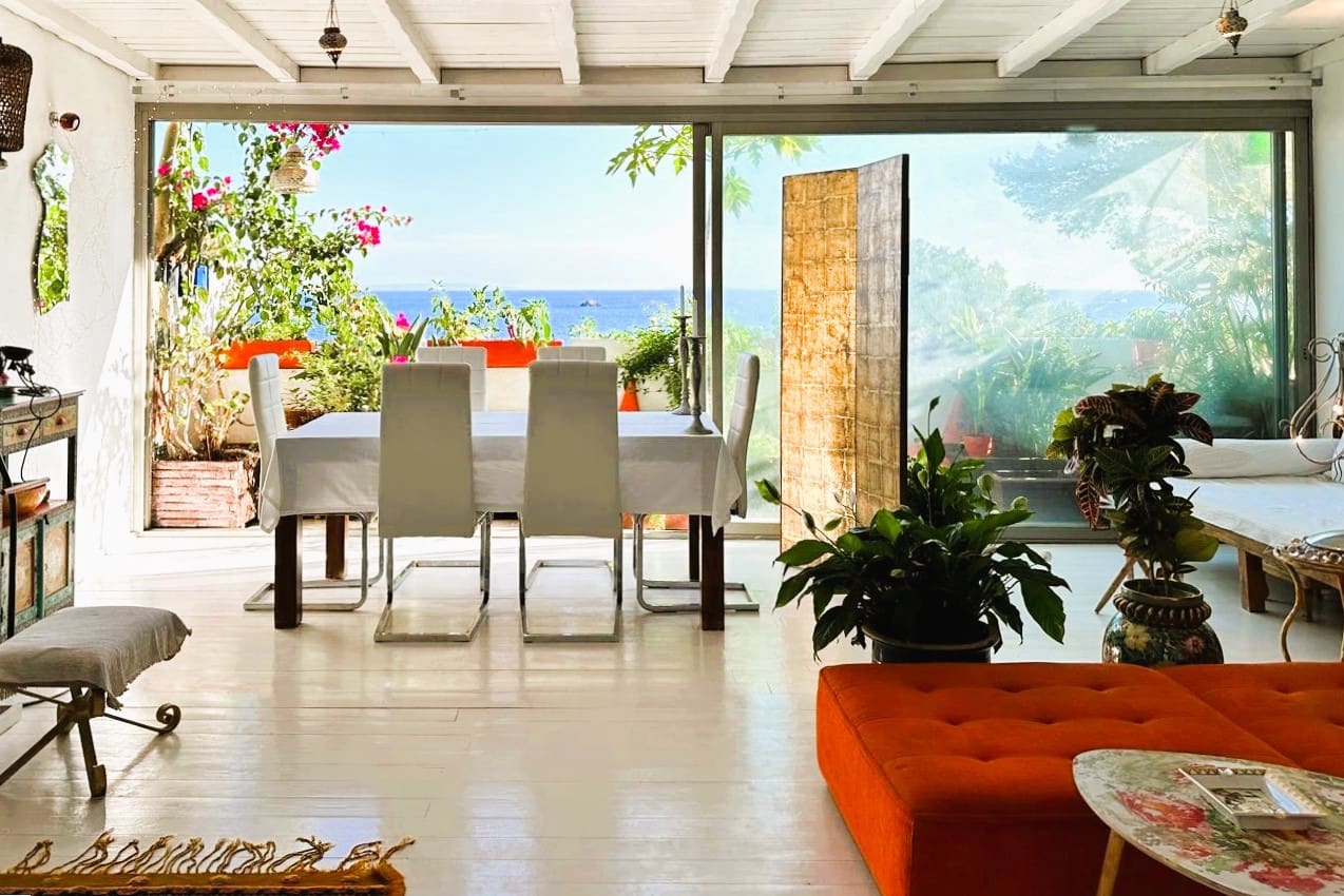 1 soveværelse Rækkehus til salg i Roca Llisa med garage - € 945.000 (Ref: 8521074)