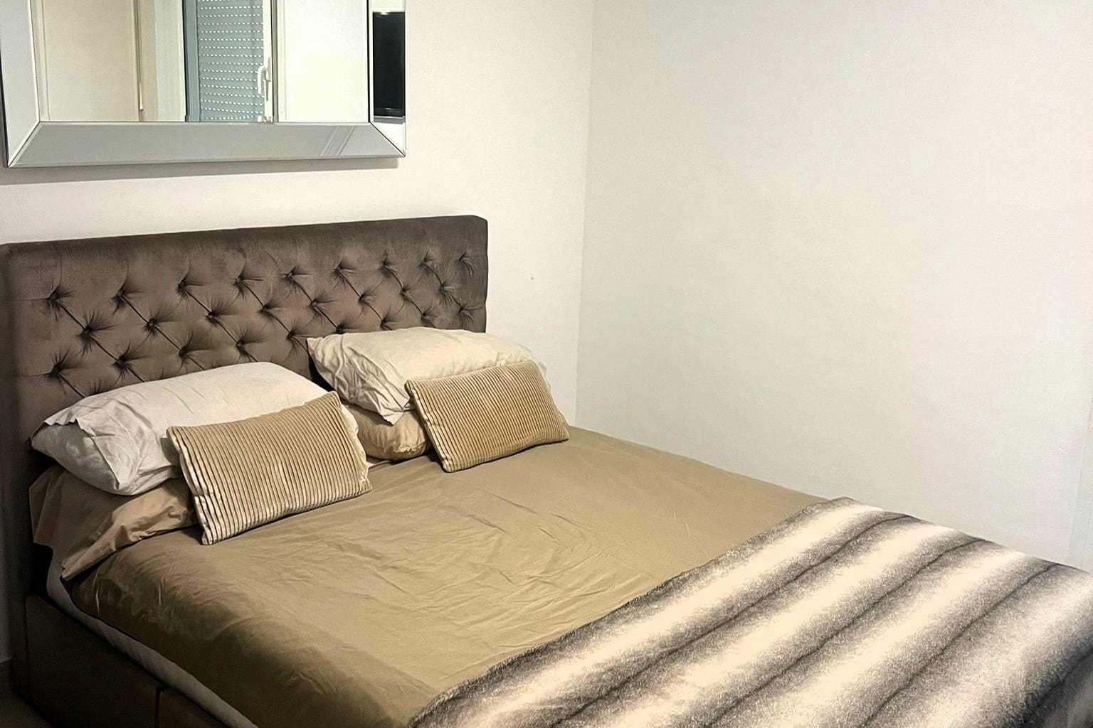 2 bedroom Flat for sale in Ibiza / Eivissa town - € 675,000 (Ref: 8567627)