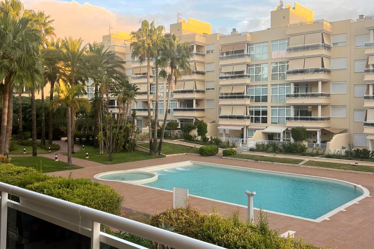 2 bedroom Flat for sale in Ibiza / Eivissa town - € 675,000 (Ref: 8567627)