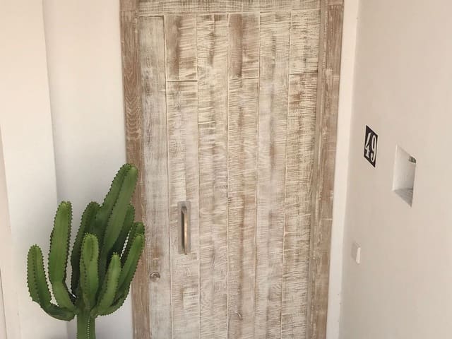 1 bedroom Terraced Villa for rent in Roca Llisa, Santa Eulalia / Santa Eularia with garage - € 1,500 (Ref: 8644310)