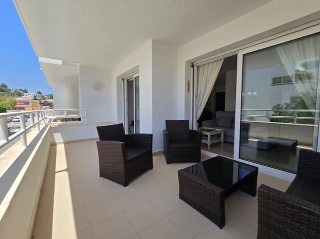 2 slaapkamer Flat te koop in Santa Eulalia / Santa Eularia met garage - € 795.000 (Ref: 8666960)