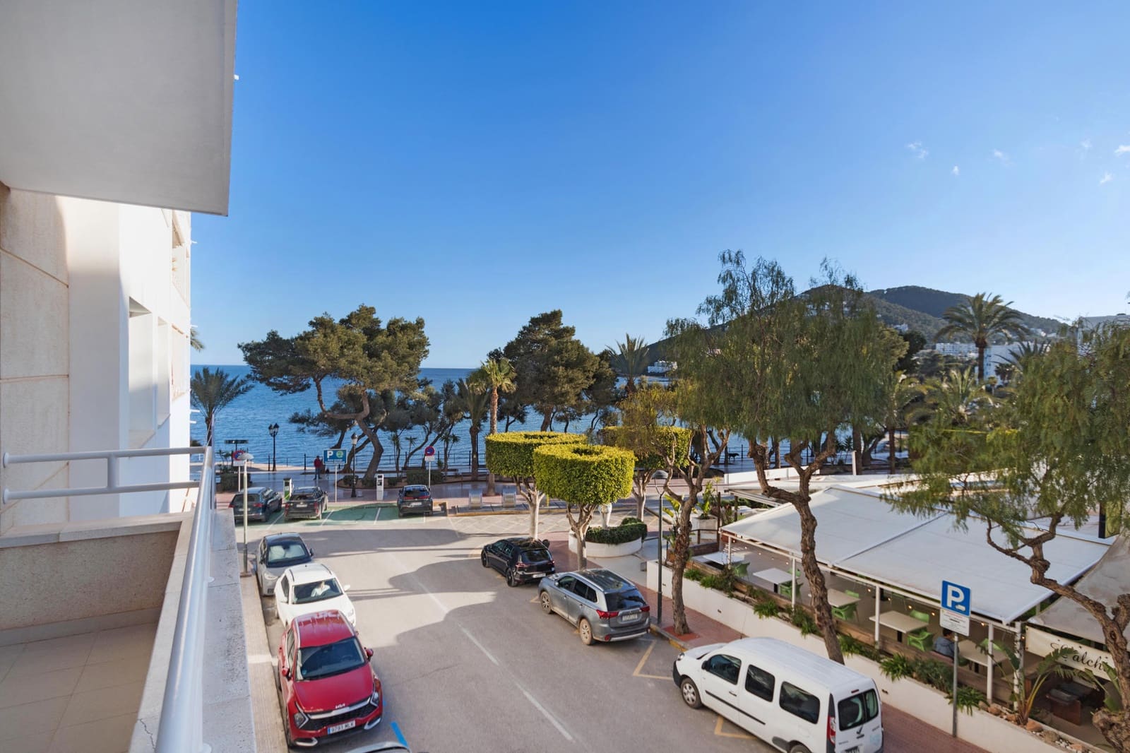 2 slaapkamer Flat te koop in Santa Eulalia / Santa Eularia met garage - € 795.000 (Ref: 8666960)