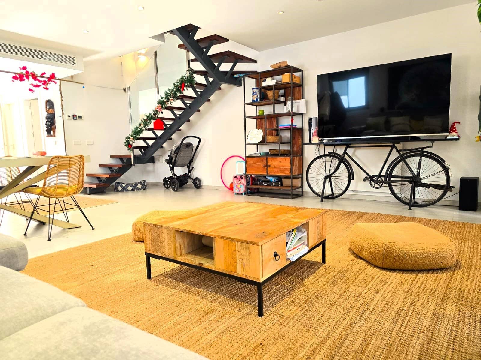 4 soveværelse Lejlighed til salg i La Siesta med swimmingpool garage - € 950.000 (Ref: 8762641)