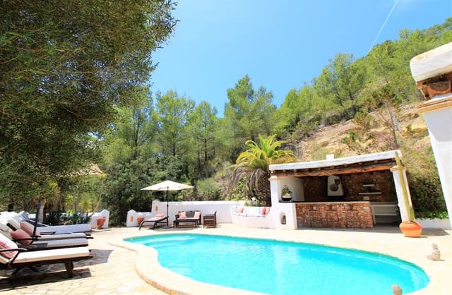 4 slaapkamer Villa te koop in Cala San Vicente / Cala Sant Vicenç, Pollensa / Pollença met zwembad - € 1.975.000 (Ref: 8762645)