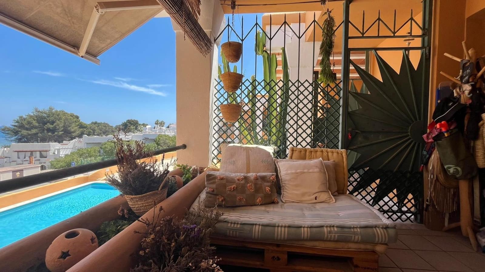 3 soverom Leilighet til salgs i La Siesta - € 674 000 (Ref: 8762647)