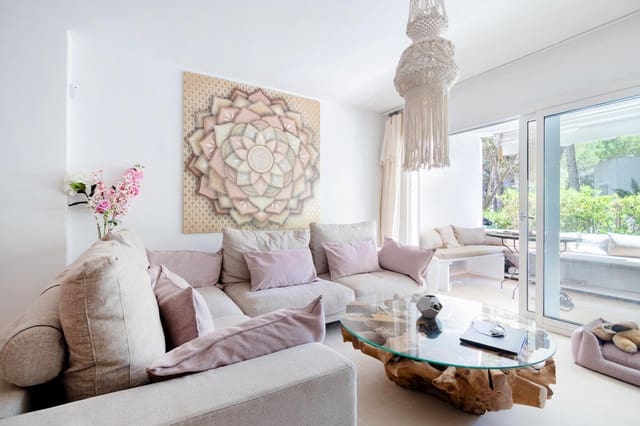 2 soveværelse Lejlighed til salg i Cala Llenya, Santa Eulalia / Santa Eularia - € 650.000 (Ref: 8791604)