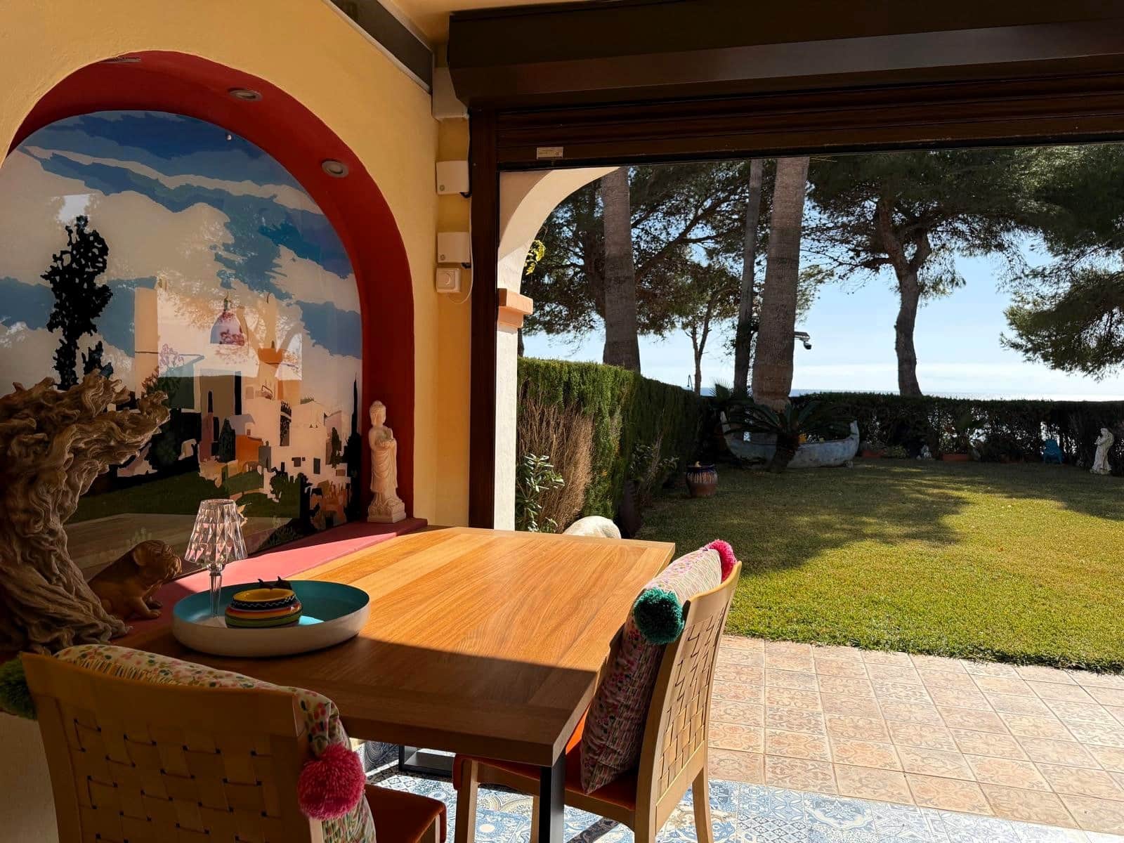 2 soveværelse Lejlighed til salg i Santa Eulalia / Santa Eularia - € 1.230.000 (Ref: 8803915)