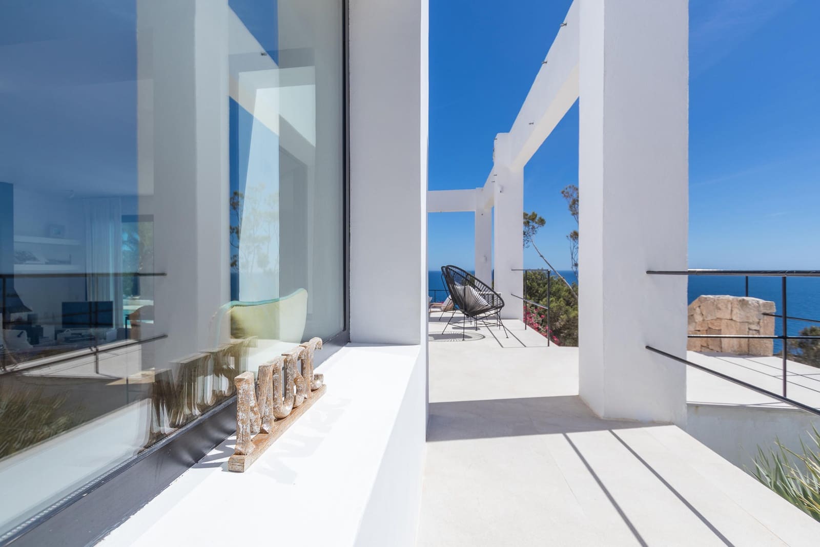 5 soveværelse Villa til salg i Roca Llisa med swimmingpool garage - € 5.900.000 (Ref: 8824497)