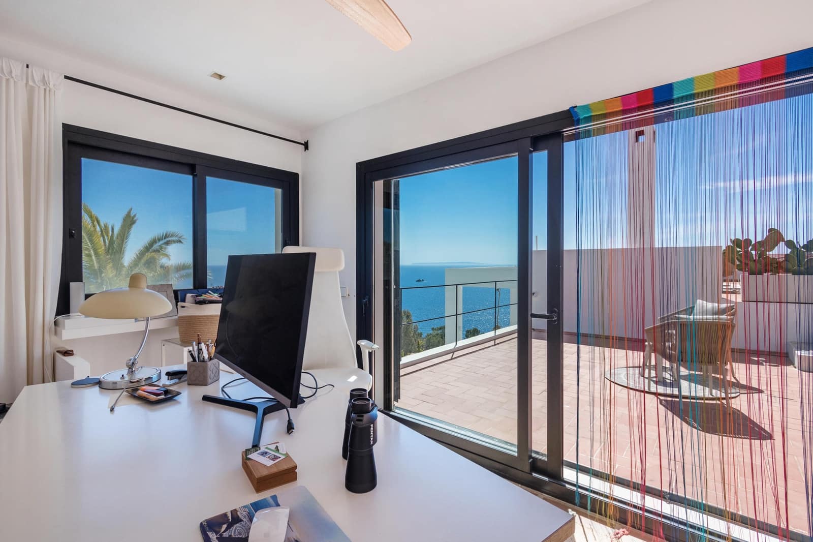 5 soveværelse Villa til salg i Roca Llisa med swimmingpool garage - € 5.900.000 (Ref: 8824497)