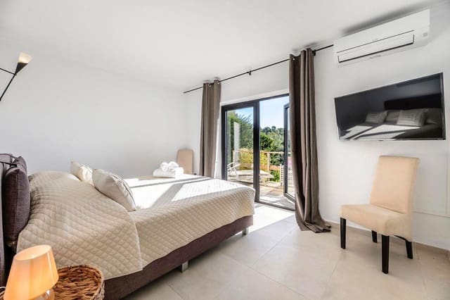 4 soverom Villa til salgs i Can Furnet, Santa Eulalia / Santa Eularia - € 2 990 000 (Ref: 8836077)