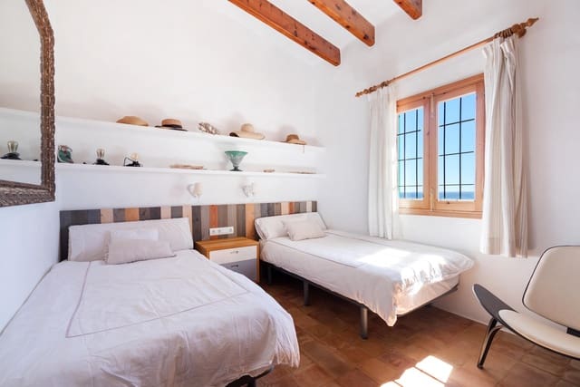 4 soveværelse Byhus til salg i Formentera kommune - € 5.000.000 (Ref: 8912503)