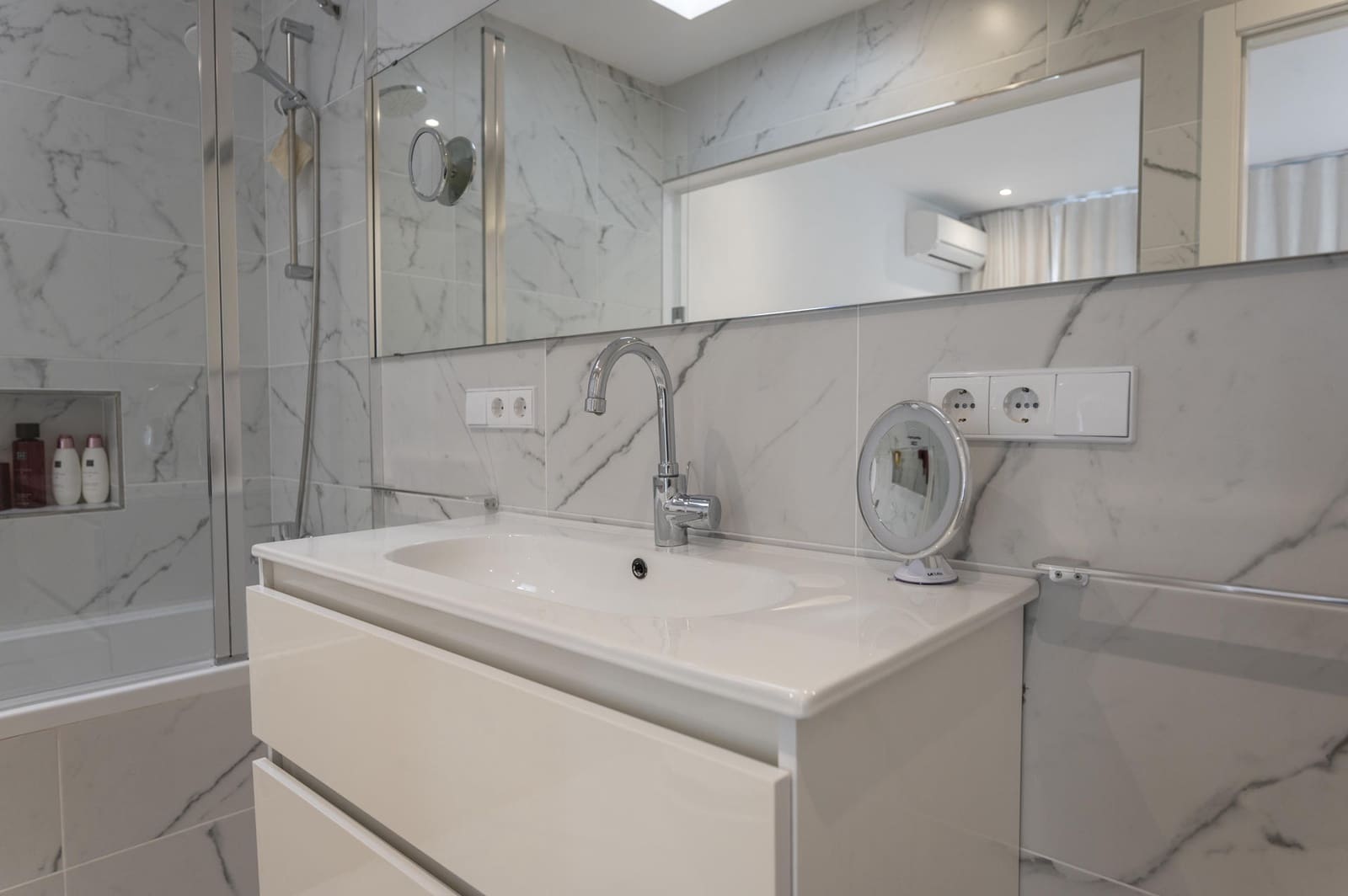 2 soveværelse Rækkehus til salg i Roca Llisa - € 835.000 (Ref: 8939298)