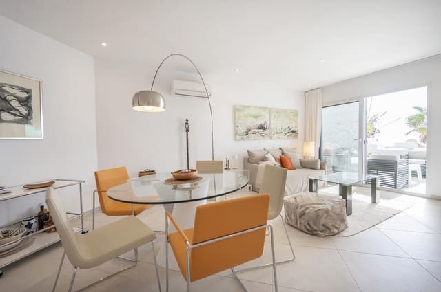 2 makuuhuone Rivitalo myytävänä paikassa Roca Llisa, Santa Eulalia / Santa Eularia - 835 000 € (Ref: 8939298)