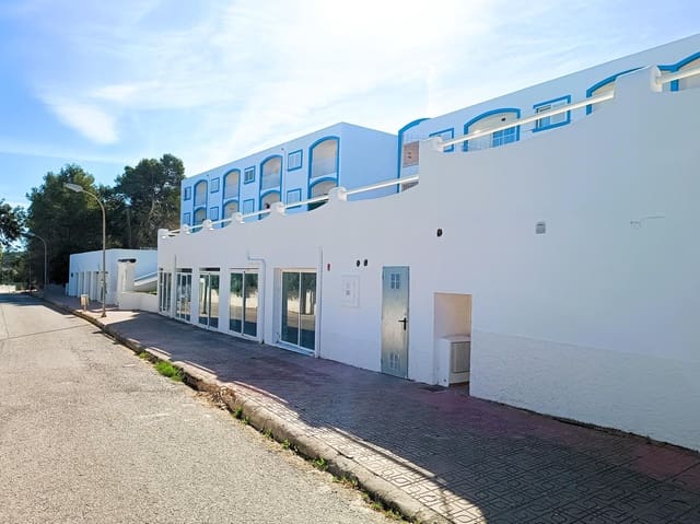 Hotel te koop in Portinax, Sant Joan de Labritja - € 2.150.000 (Ref: 8948445)