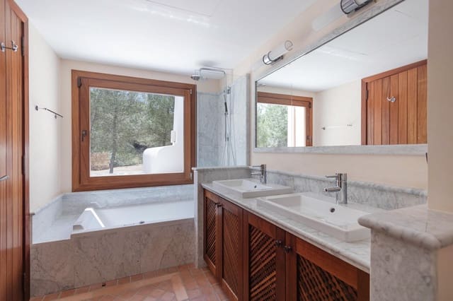 4 quarto Quinta/Casa Rural para venda em Nuestra Señora de Jesus, Santa Eulalia / Santa Eularia com piscina garagem - 9 900 000 € (Ref: 9000940)