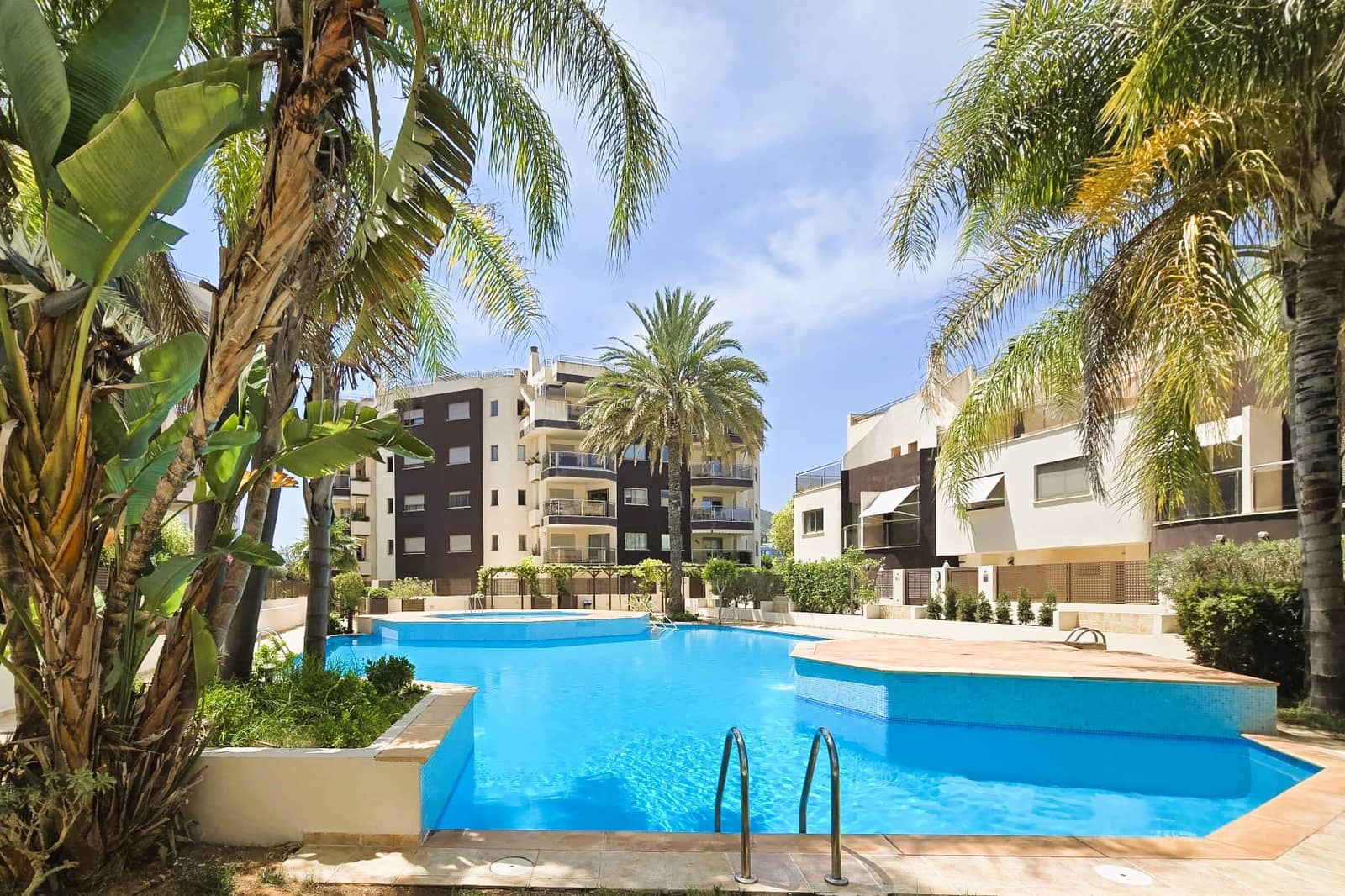 3 bedroom Flat for sale in Santa Eulalia / Santa Eularia with pool garage - € 795,000 (Ref: 9064907)
