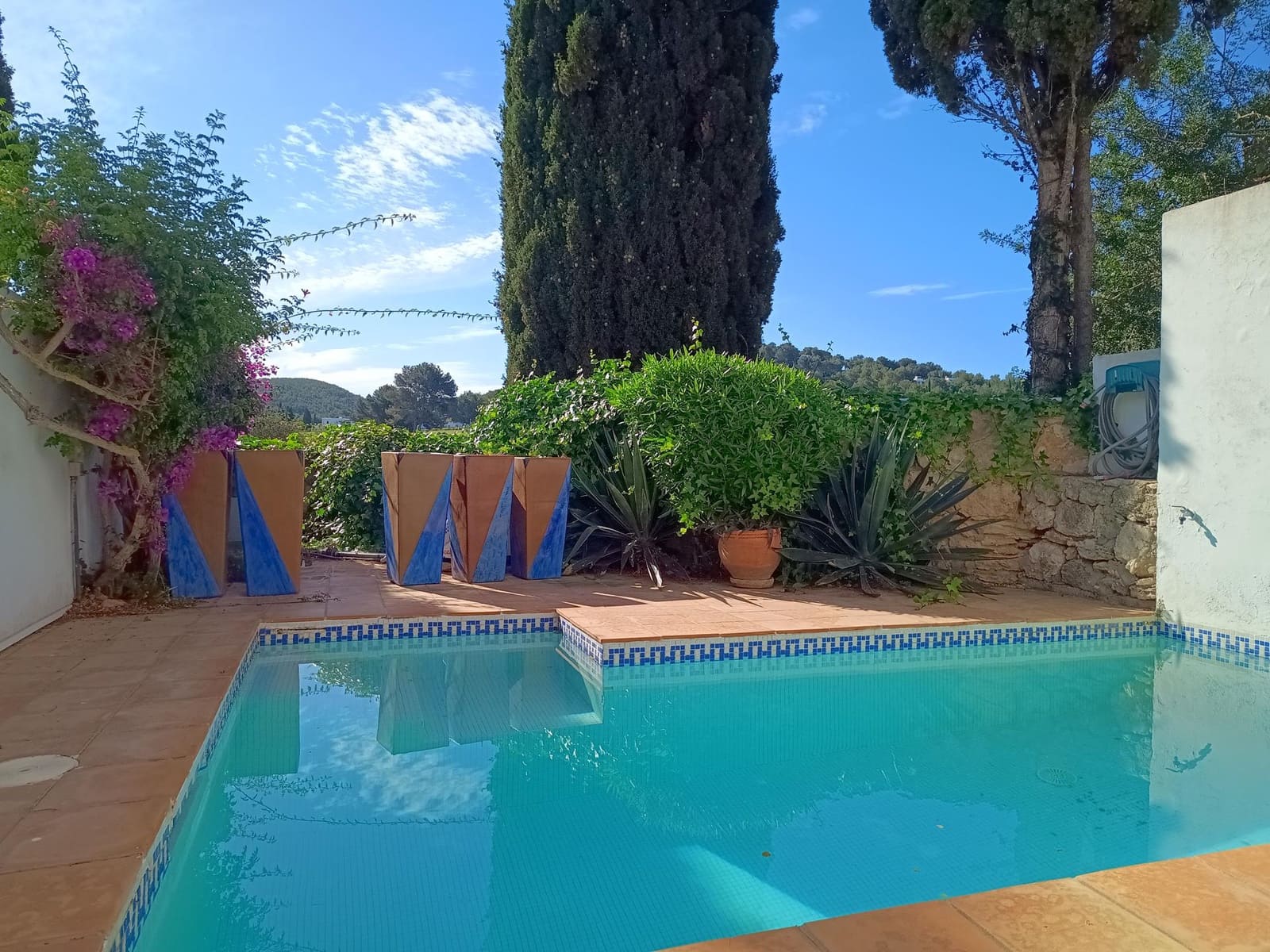 2 soveværelse Lejlighed til salg i Santa Eulalia / Santa Eularia - € 750.000 (Ref: 9068483)