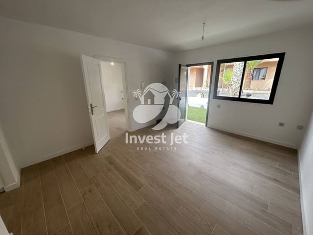 1 chambre Appartement à vendre à Corralejo, La Oliva avec piscine - 171 000 € (Ref: 8414827)