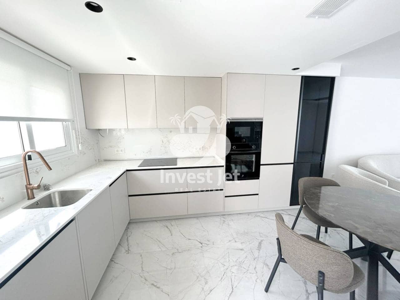 3 soverom Villa til salgs i Corralejo med svømmebasseng garasje - € 450 000 (Ref: 8414831)